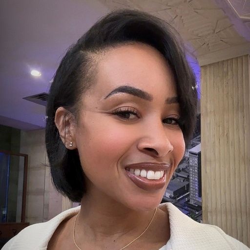 Dominique Lewis